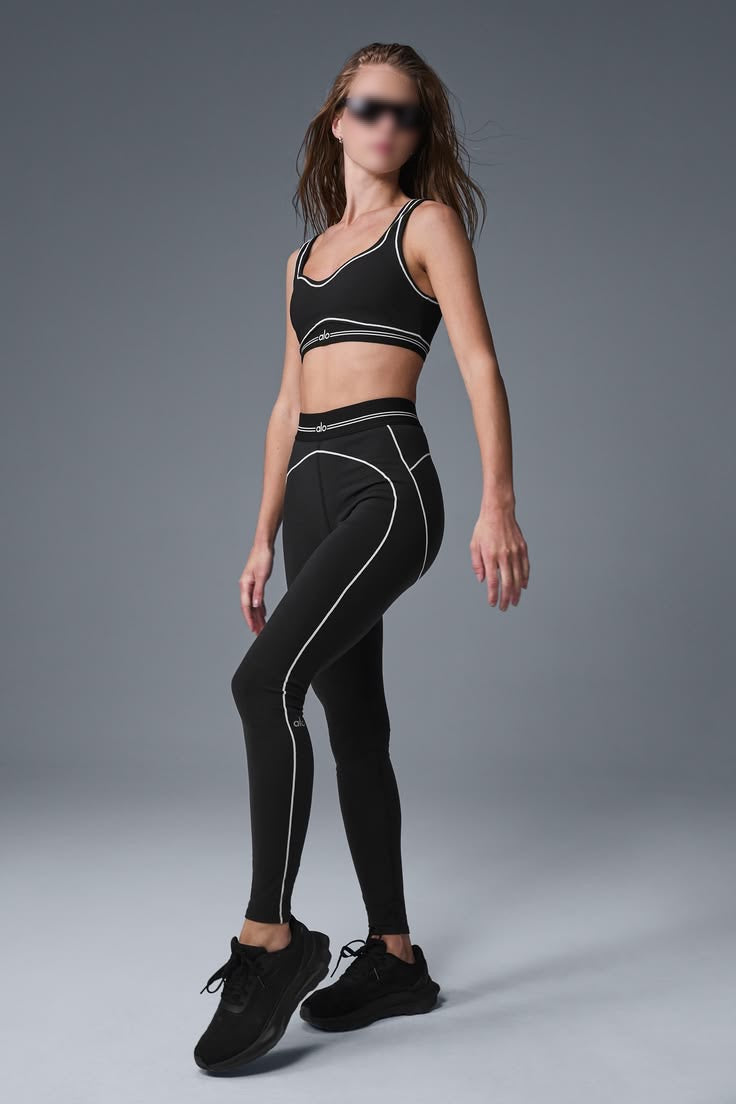 Airlift High-Waist Heart Throb suit- Noir et Blanc